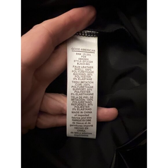 Good American Pull On Vinyl Flare Pants 4 NWT - Picture 9 of 9